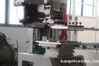 交通信号灯锡膏或红胶印刷