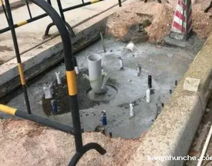 道路交通杆件施工